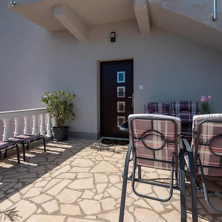 Apartman Tribunj Трибунь Экстерьер фото
