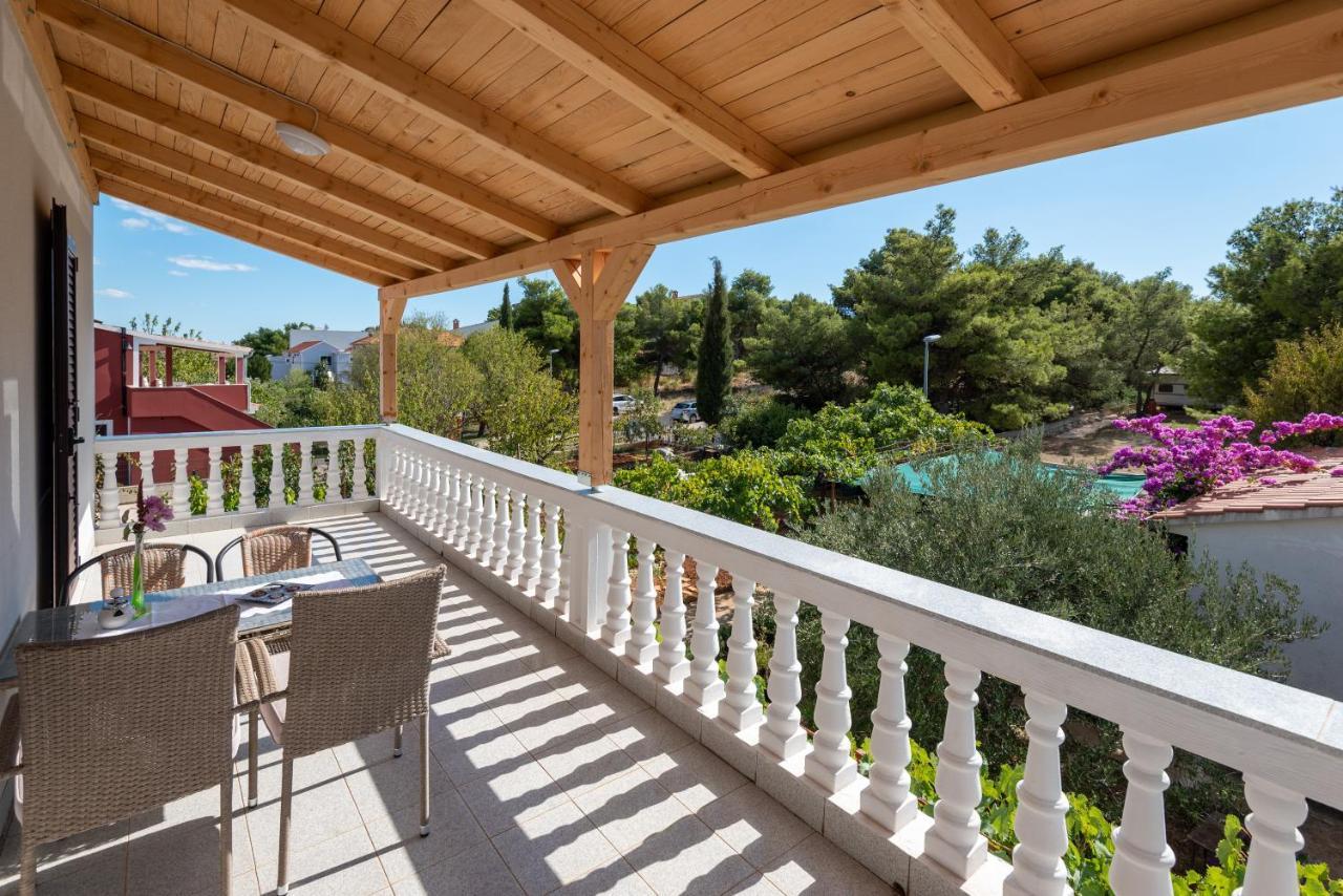 Apartman Tribunj Трибунь Экстерьер фото